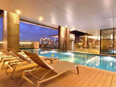 Bangkok hotel the Aetas lumpini piscine